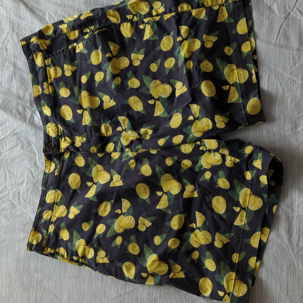 Lemon Print Shorts